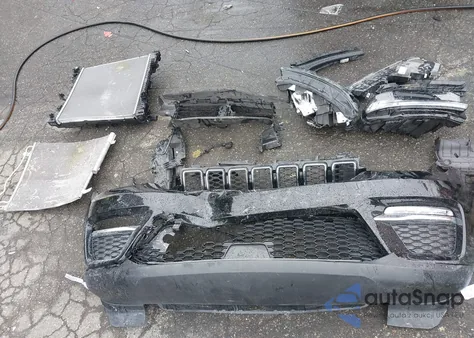 2023 Jeep Grand Cherokee 4Xe Limited 4Xe z USA, uszkodzony, nr VIN 1C4RJYB67P8788372